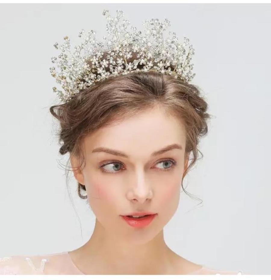 تيجان , تيجان , سوق حكاية