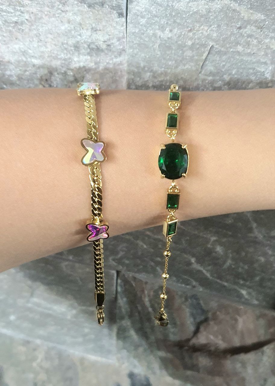 سلسلة استانلس  ,  , سوق حكاية