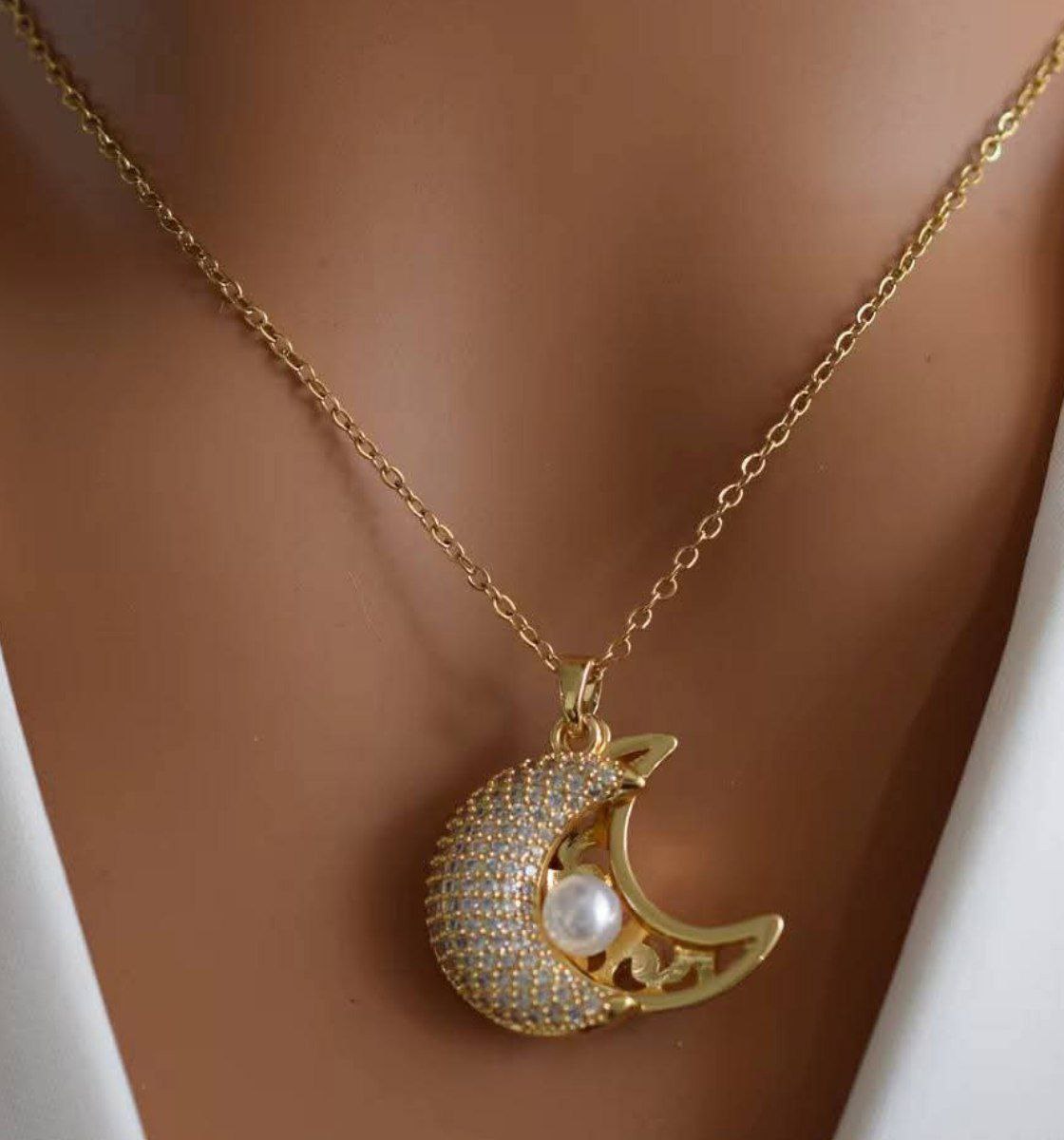 كوليه هلال بلولي ,  , سوق حكاية